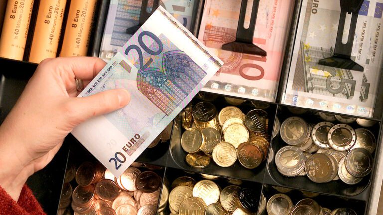 Luxembourg provides €35 thousand to support Ukrainian artists