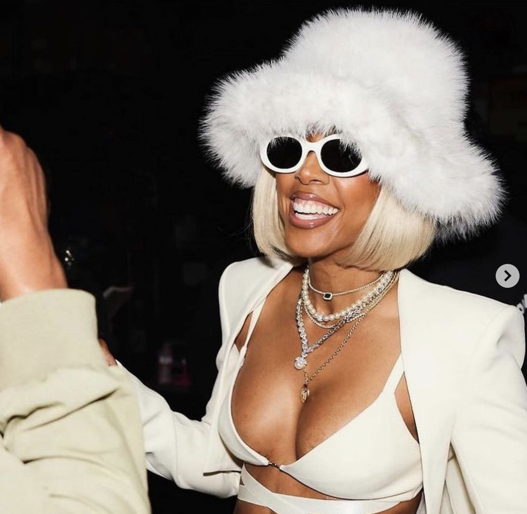 Kelly Rowland wears an outfit by the Ukrainian brand Gasanova