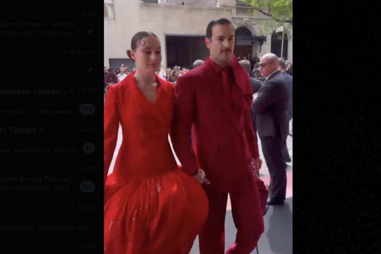Bloggers from New York came to the Met Gala wearing clothes from a Ukrainian brand