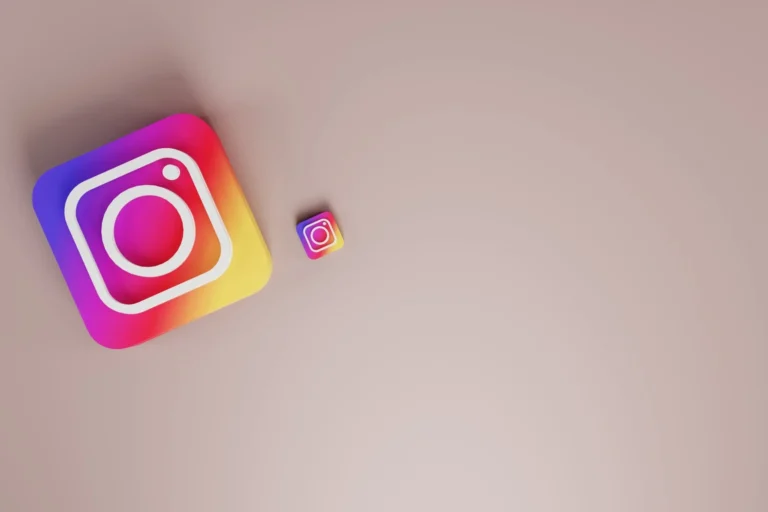 Instagram launches broadcasts only for "close friends"