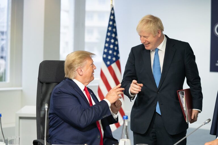 Former British Prime Minister Boris Johnson believes that "Trump has the strength and courage to save Ukraine and end this terrible war."
