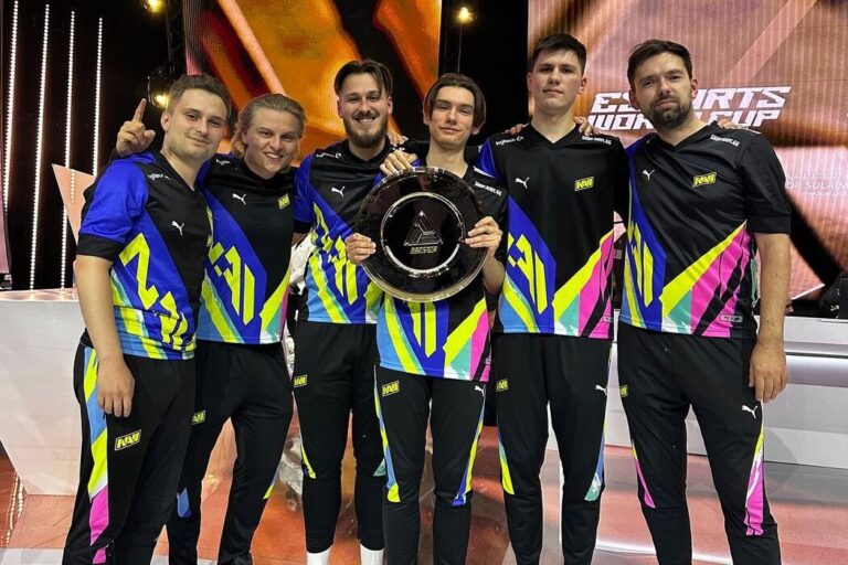 Ukrainian esports team NAVI wins Esports World Cup 2024