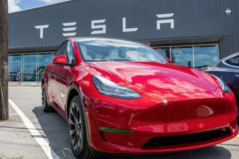 Tesla delays launch of Robotaxi to create more prototypes