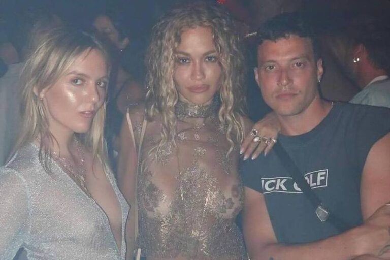 Rita Ora "walked" a Frolov top at a party