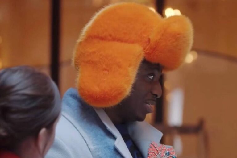 Baginskiy hat “lit up” in the new series “Emily in Paris”