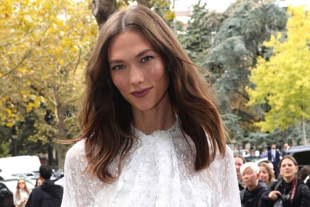 Karlie Kloss appeared in a total look from Bevza Karlie Kloss appeared in a total look from Bevza