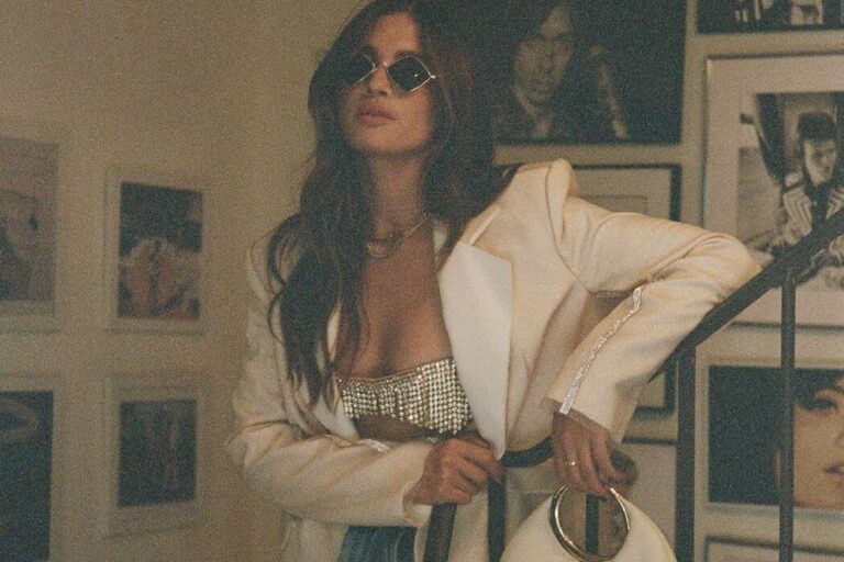Model Rocky Barnes appeared in a sparkling Frolov mini-top