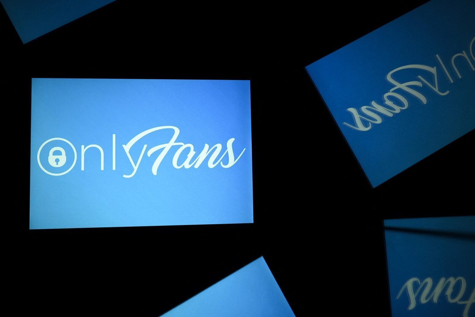 OnlyFans models declared UAH 305.4 million in income