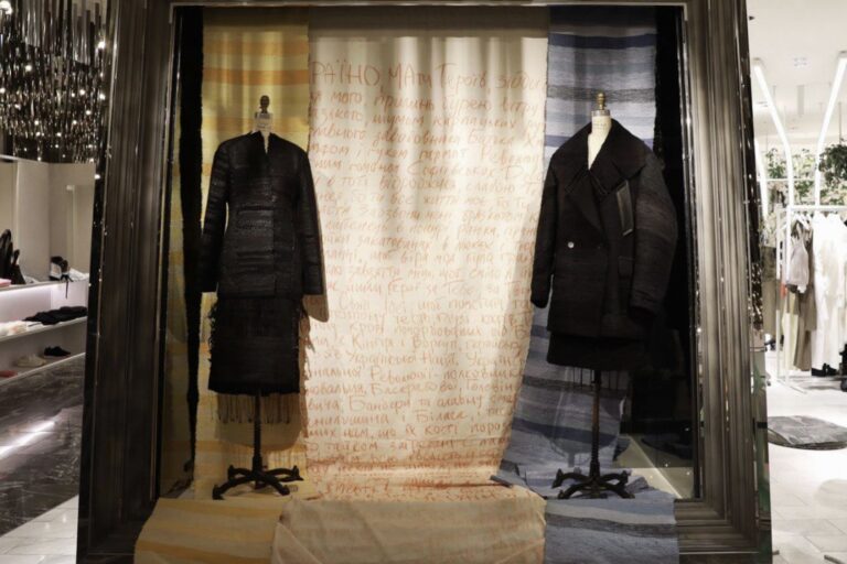 LITKOVSKA brand presented three art installations in Japan
