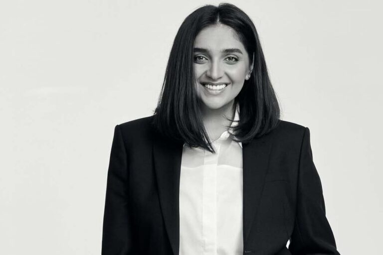 Elvira Gasanova was included in the list of "40 for 40: Women of Hope" by the British ELLE