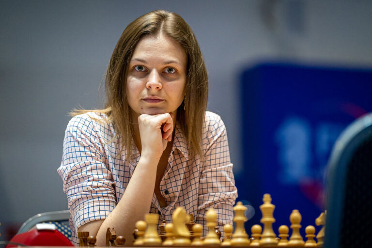 Anna Muzychuk climbs to 4th place among the world's best female chess players