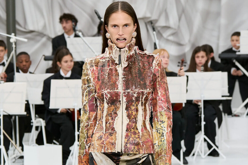 Alla Kostromichova took part in the Maison Margiela show