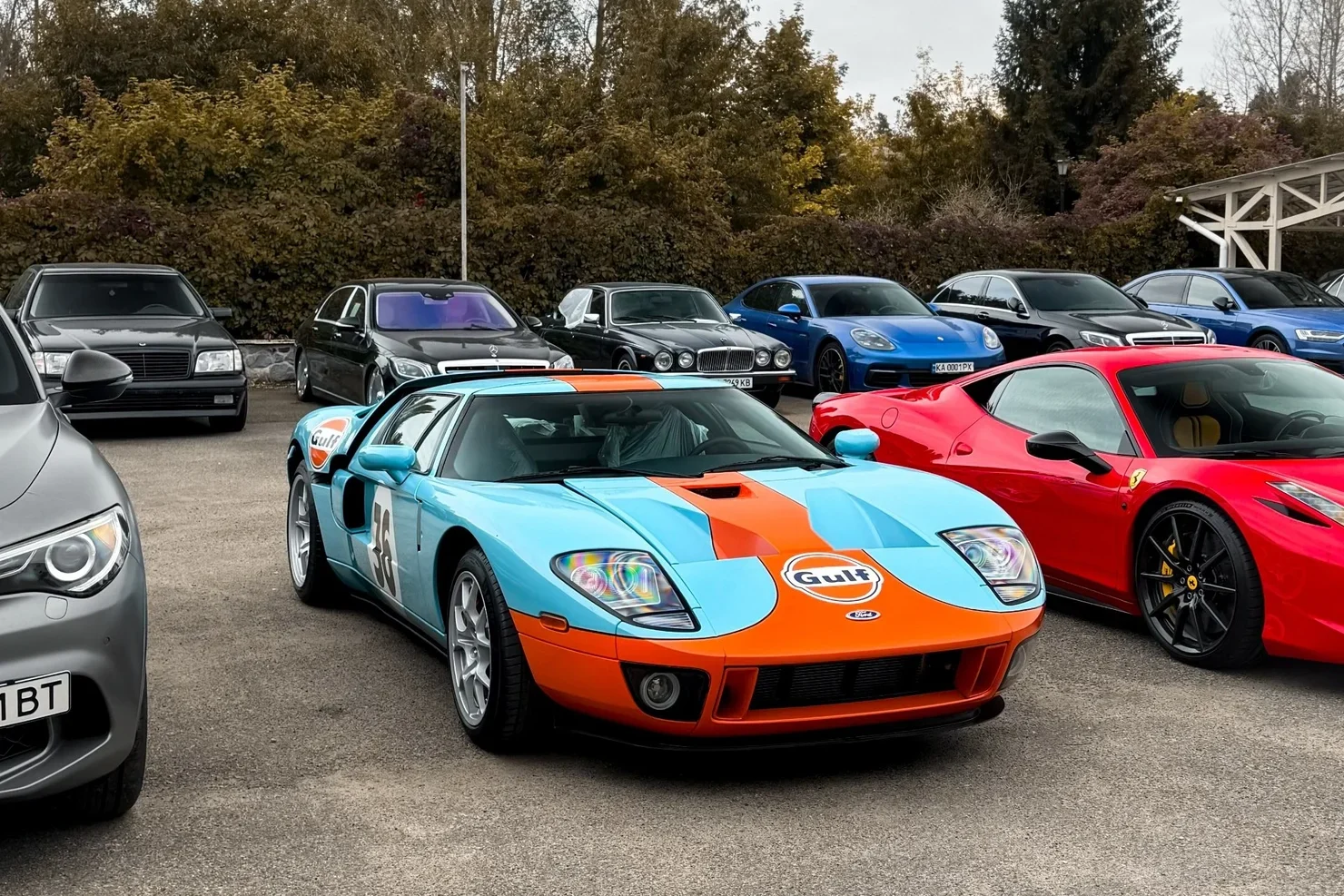 Exclusive Ford GT supercar spotted in Ukraine for $800,000: only 343 of them exist