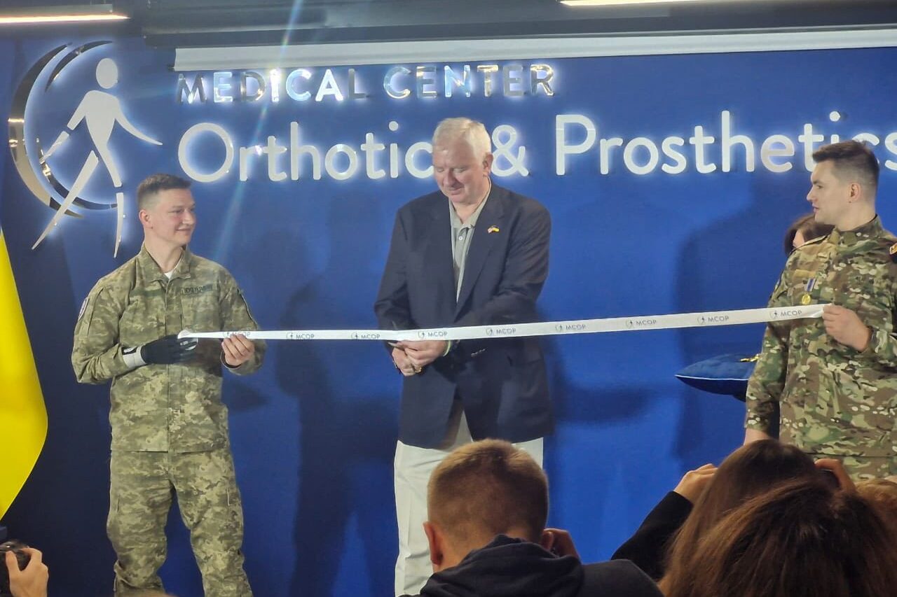 International Prosthetics Center opens in Ukraine