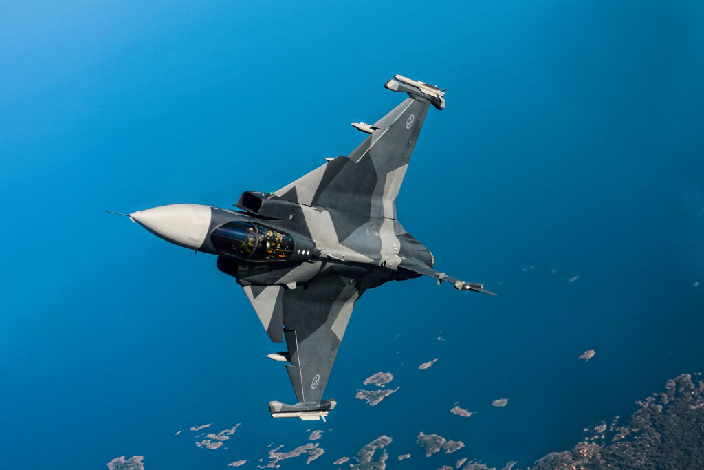 Sweden to Deliver 16 Jas 39 Gripen Fighters to Ukraine