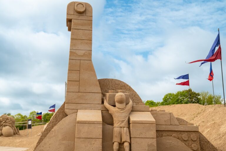 Ukrainian Wins First Place at Sand Sculpture Competition in Latvia