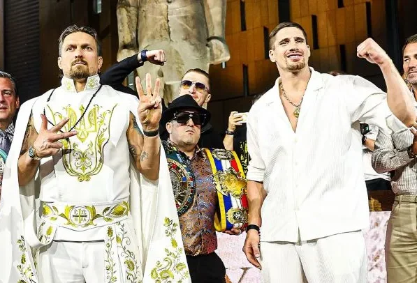 Oleksandr Usyk Represented in a Symbolic Imagery on the Eve of the Bout with Rico Verhoeven