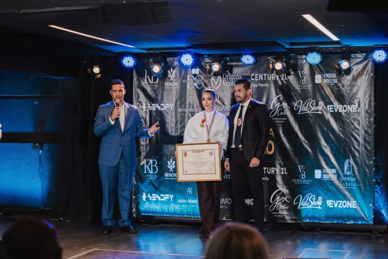 Ukrainian Elvira Paterson receives the Martin Luther King Award for her contributions to humanitarian initiatives