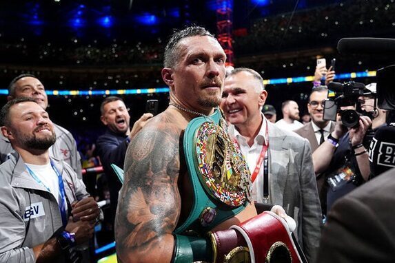 Verhoeven offered Usyk an "immediate rematch" after the commission's verdict: the fight was stopped legally Verhoeven offered Usyk an "immediate rematch" after the commission's verdict: the fight was stopped legally