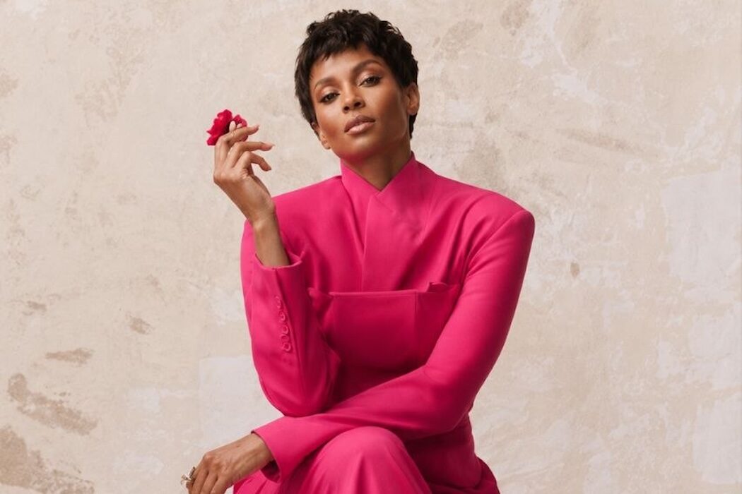 Ciara on the cover of the gloss in a Gasanova suit